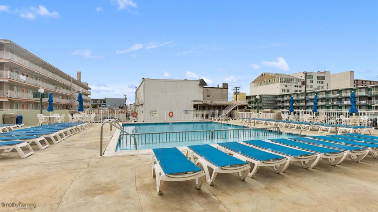 225 E Wildwood Ave, Unit 321 Villa Exterior photo